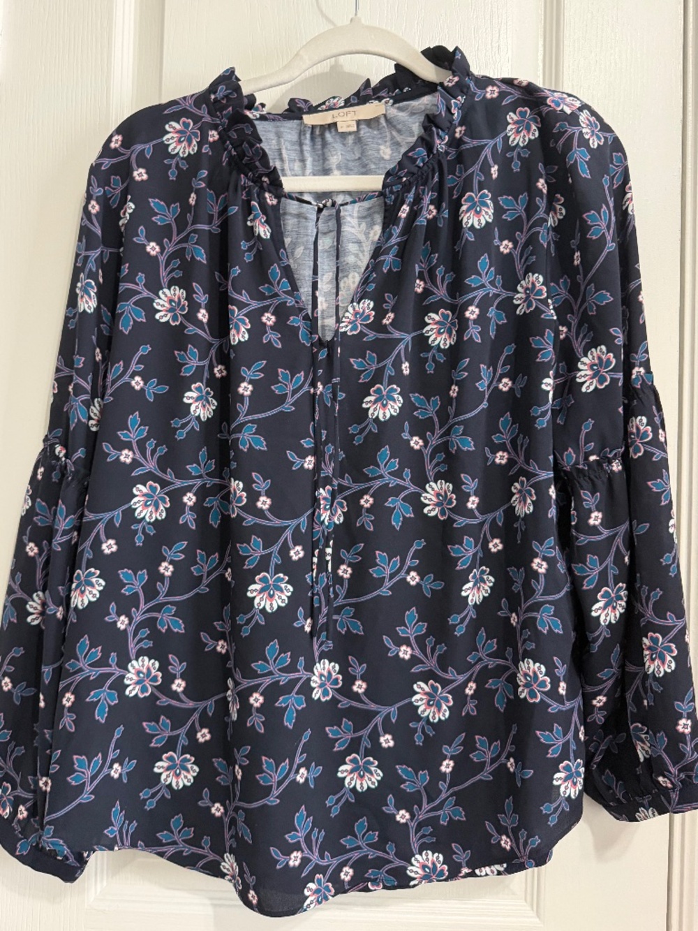 LOFT Navy Floral Ruffle Neck Tie Front Mixed Media Blouse Medium M